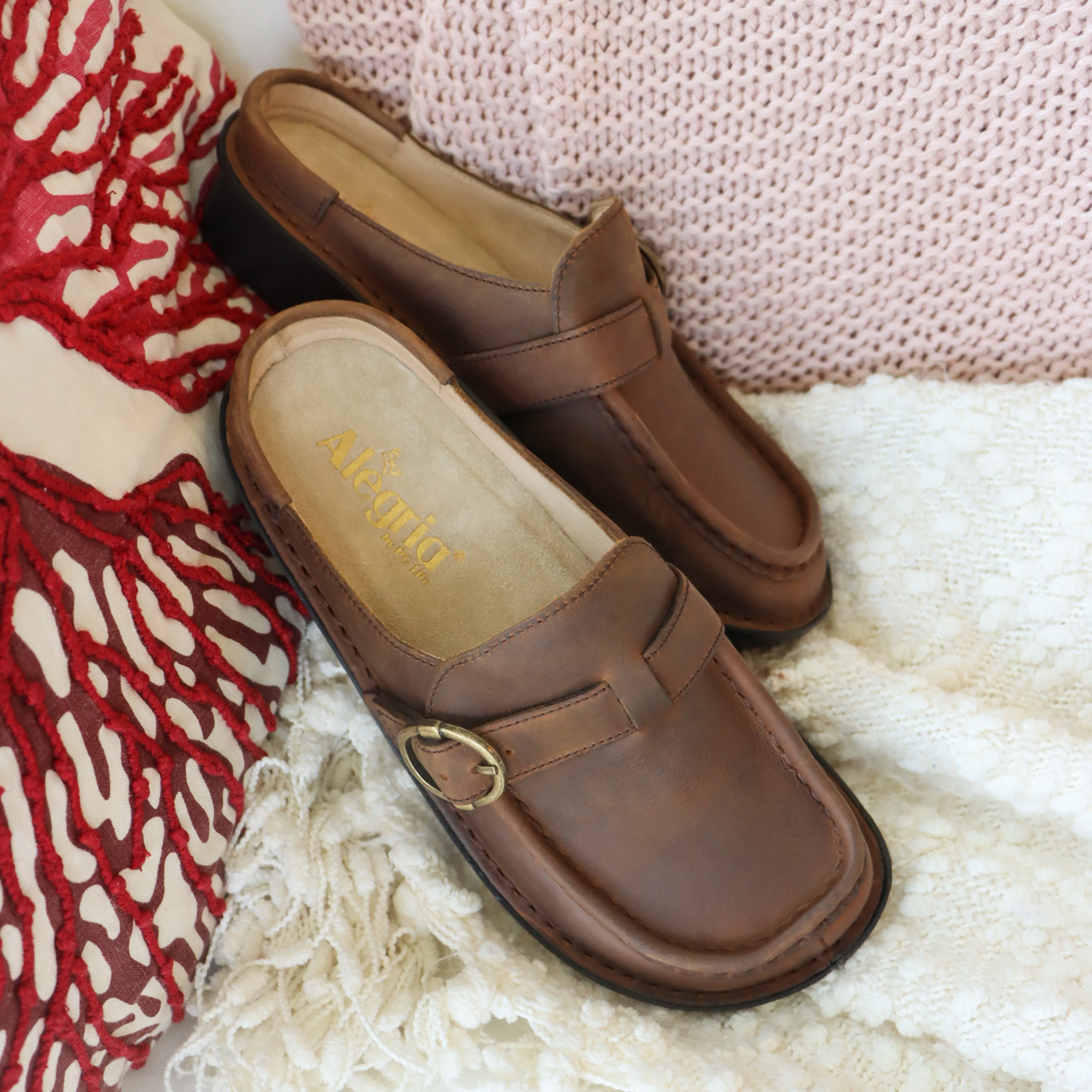 Brigid Oiled Brown Clog