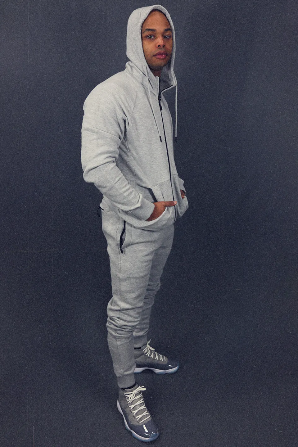 Men's Heather Grey Fleece Sweatpants Jogger Pants Bottom To Match Sneakers