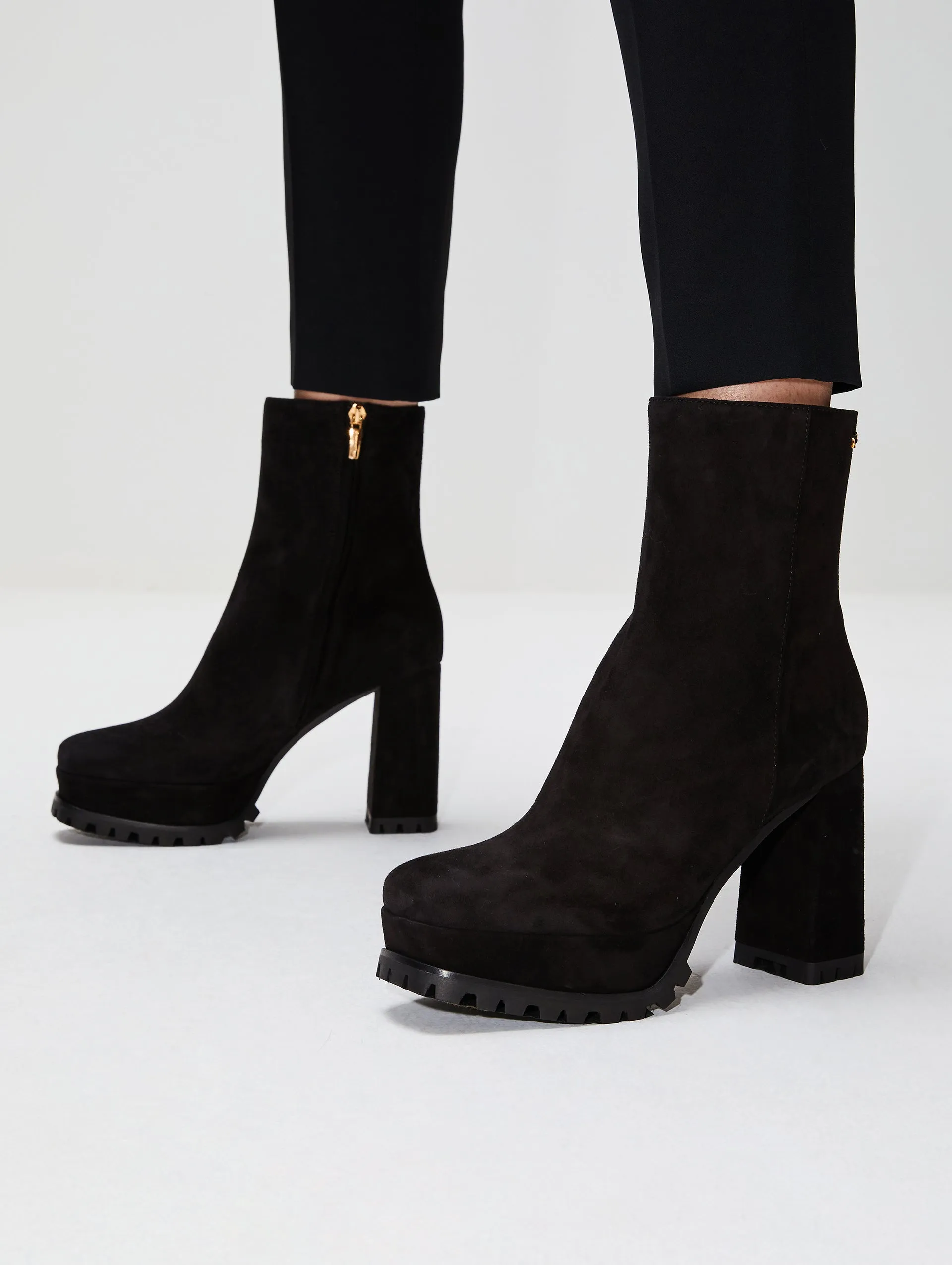 Suede Platform Boot 70mm