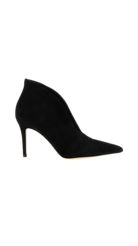 Vamp Suede Boot - Black